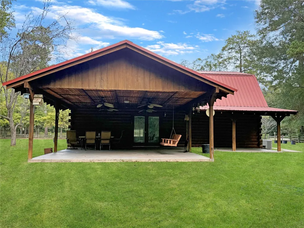 1517 County Road 4250 Woodville, TX 75979