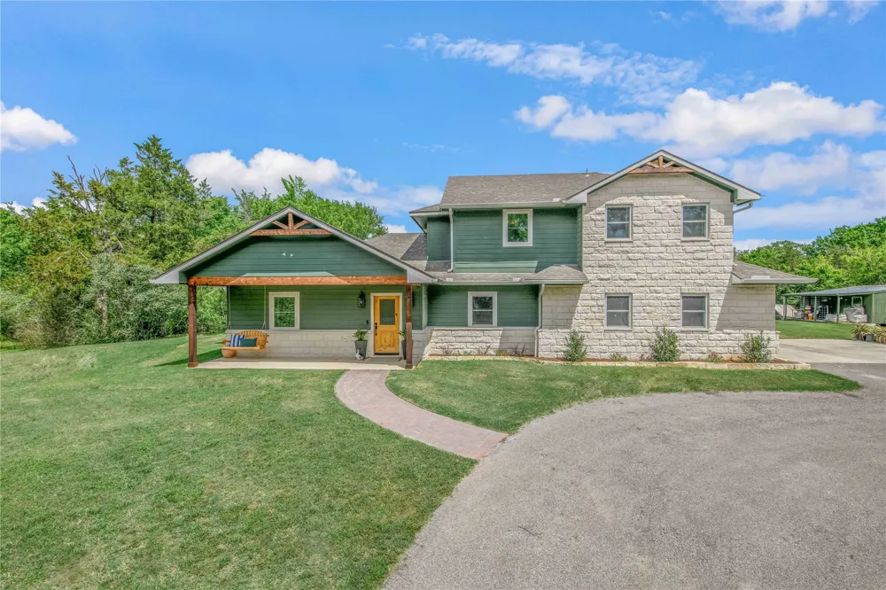 4855 Austins Creek Drive Bryan, TX 77808