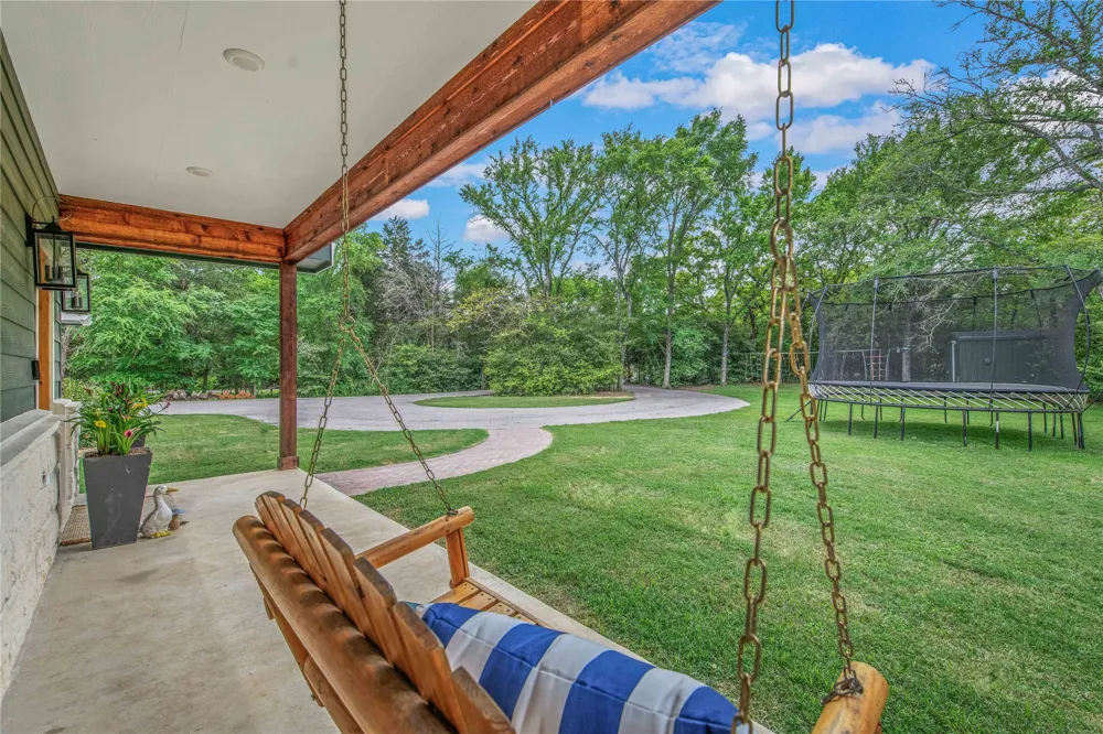 4855 Austins Creek Drive Bryan, TX 77808