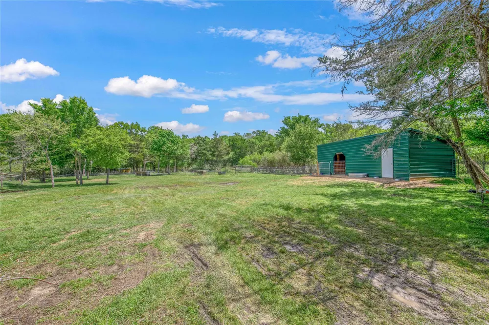 4855 Austins Creek Drive Bryan, TX 77808