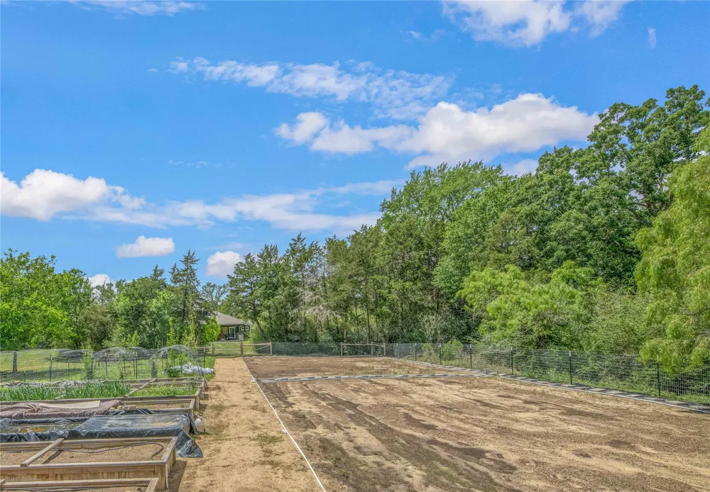 4855 Austins Creek Drive Bryan, TX 77808