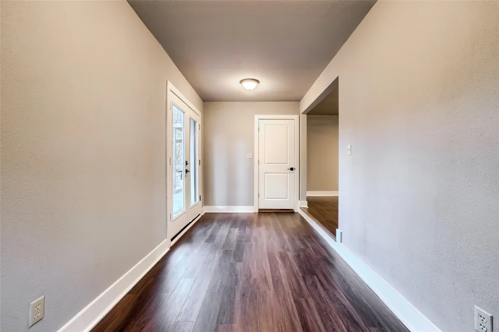 5909 Lago Vista Way D #D Lago Vista, TX 78645