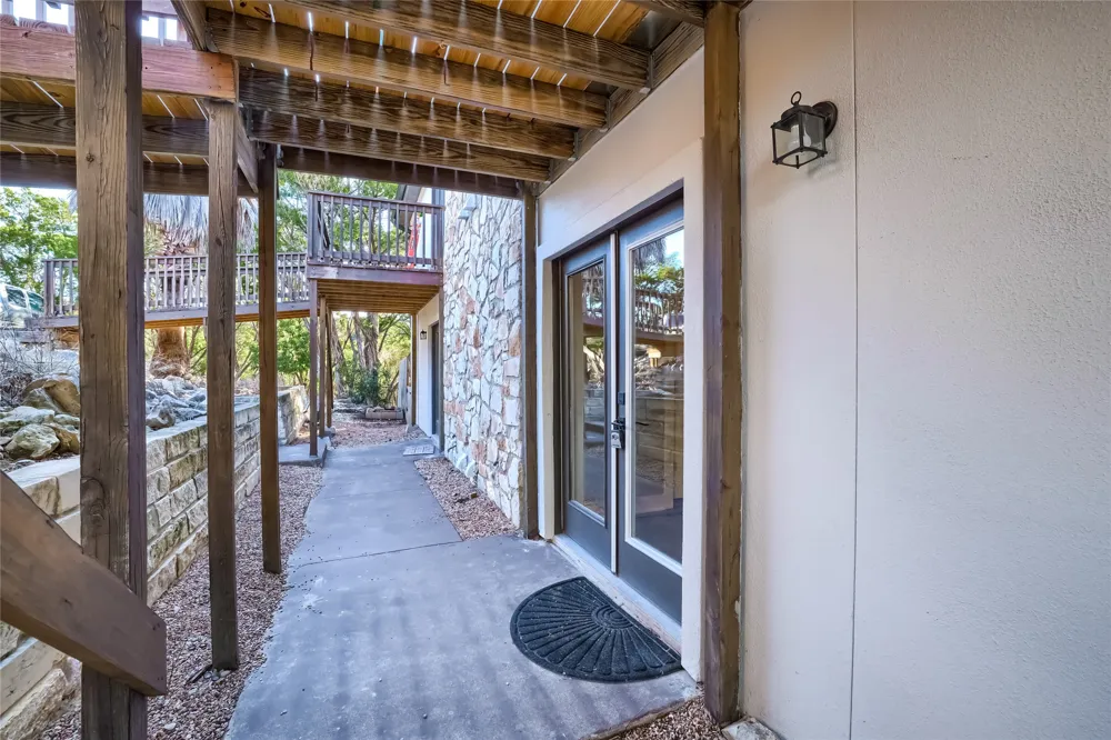 5909 Lago Vista Way D #D Lago Vista, TX 78645