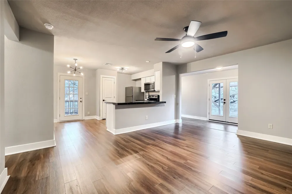 5909 Lago Vista Way D #D Lago Vista, TX 78645
