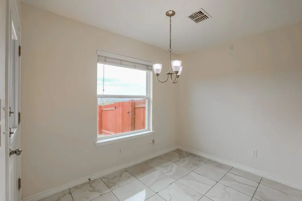 20111 Travis Drive #B Lago Vista, TX 78645