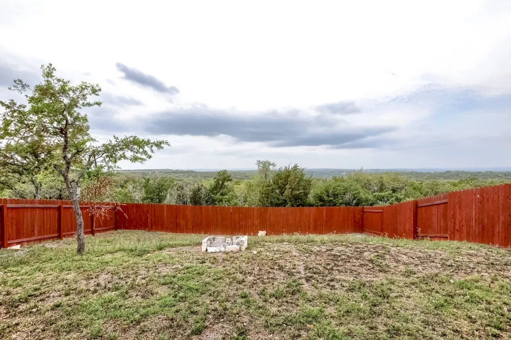 20111 Travis Drive #B Lago Vista, TX 78645