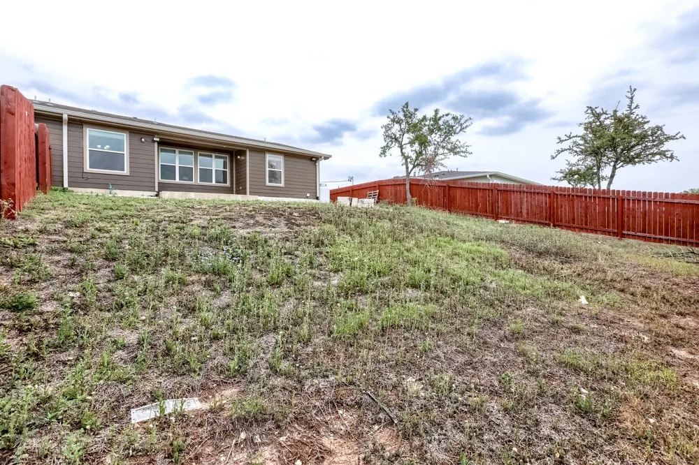 20111 Travis Drive #B Lago Vista, TX 78645