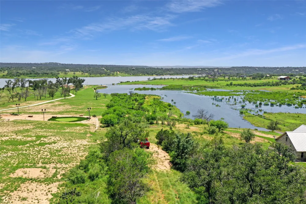 281 Chimney Cove Drive Marble Falls, TX 78654