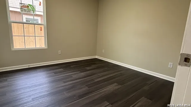 802 E 6th St. Nixon, TX 78140