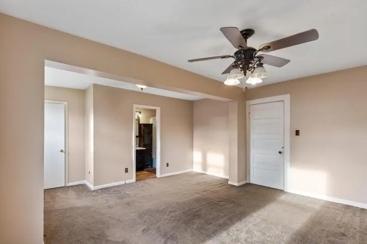214 E Rhea Avenue Spring City, TN 37381