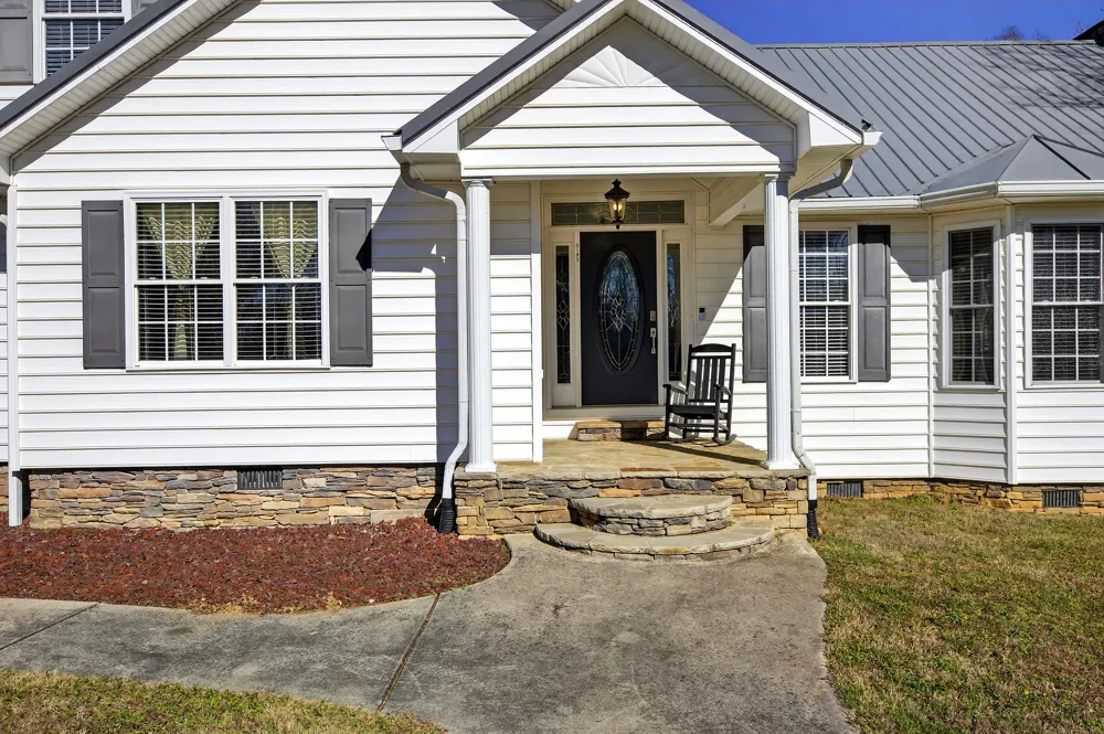 3195 Ladd Springs Road SE Old Fort, TN 37362