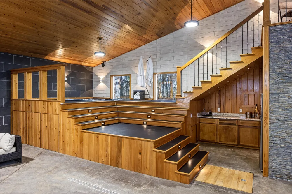 3195 Ladd Springs Road SE Old Fort, TN 37362