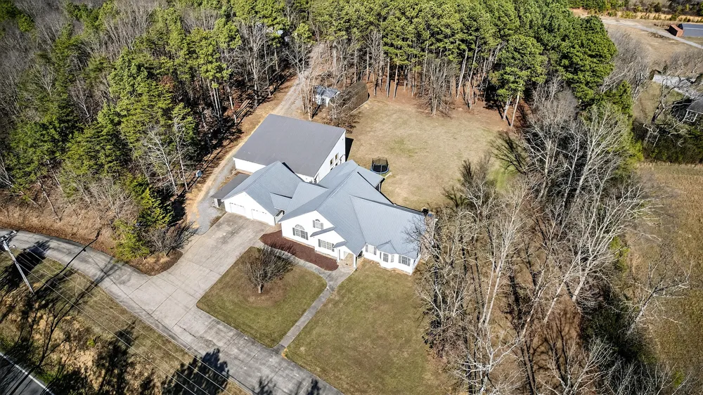 3195 Ladd Springs Road SE Old Fort, TN 37362