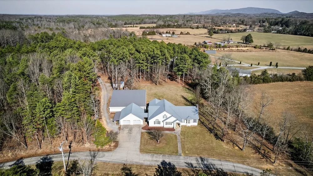 3195 Ladd Springs Road SE Old Fort, TN 37362