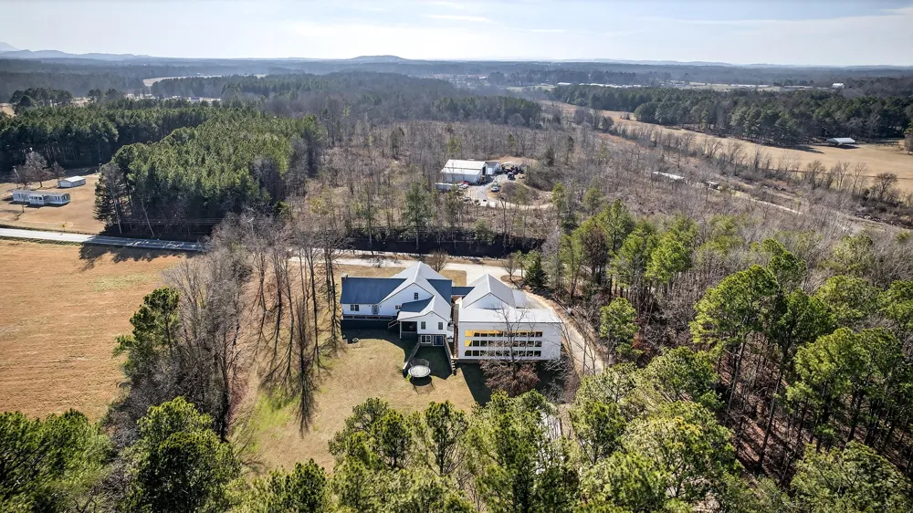 3195 Ladd Springs Road SE Old Fort, TN 37362