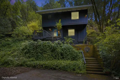 14993 Merry Lane