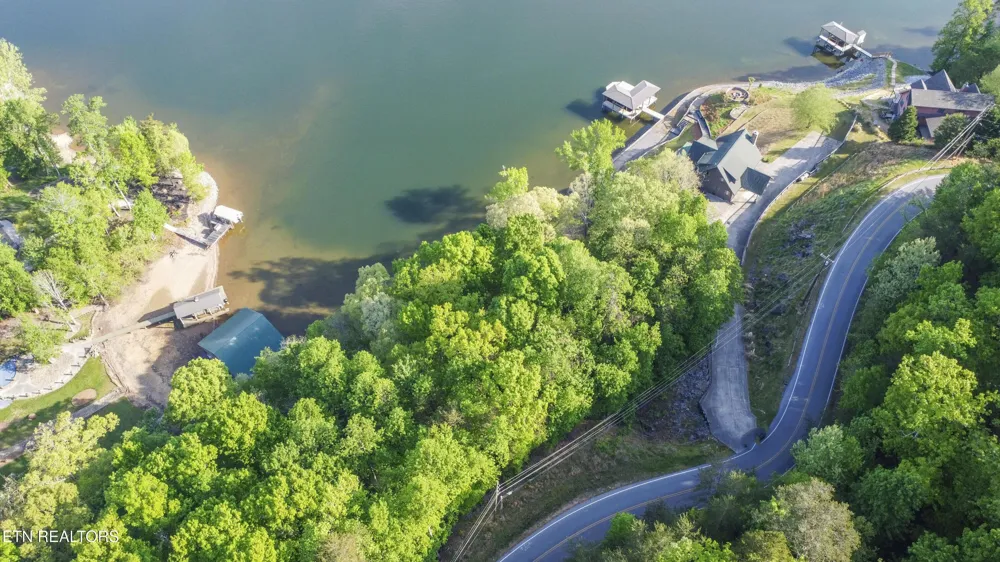 1400 Indian Shadows Drive Ten Mile, TN 37880