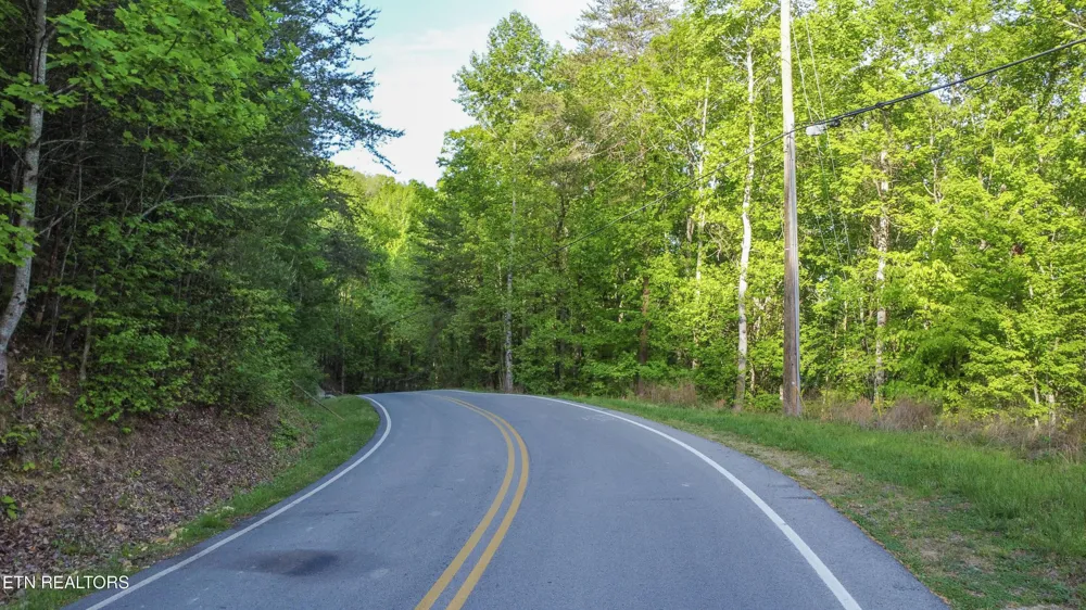 1400 Indian Shadows Drive Ten Mile, TN 37880