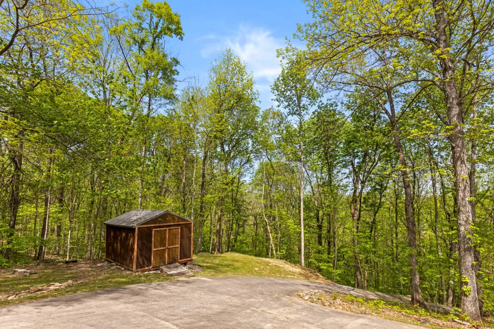 3850 Stagecoach Road South Pittsburg, TN 37380
