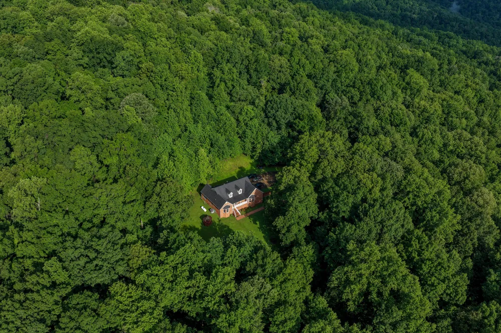 3850 Stagecoach Road South Pittsburg, TN 37380