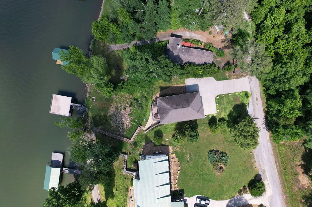 341 Russell Lane Decatur, TN 37322