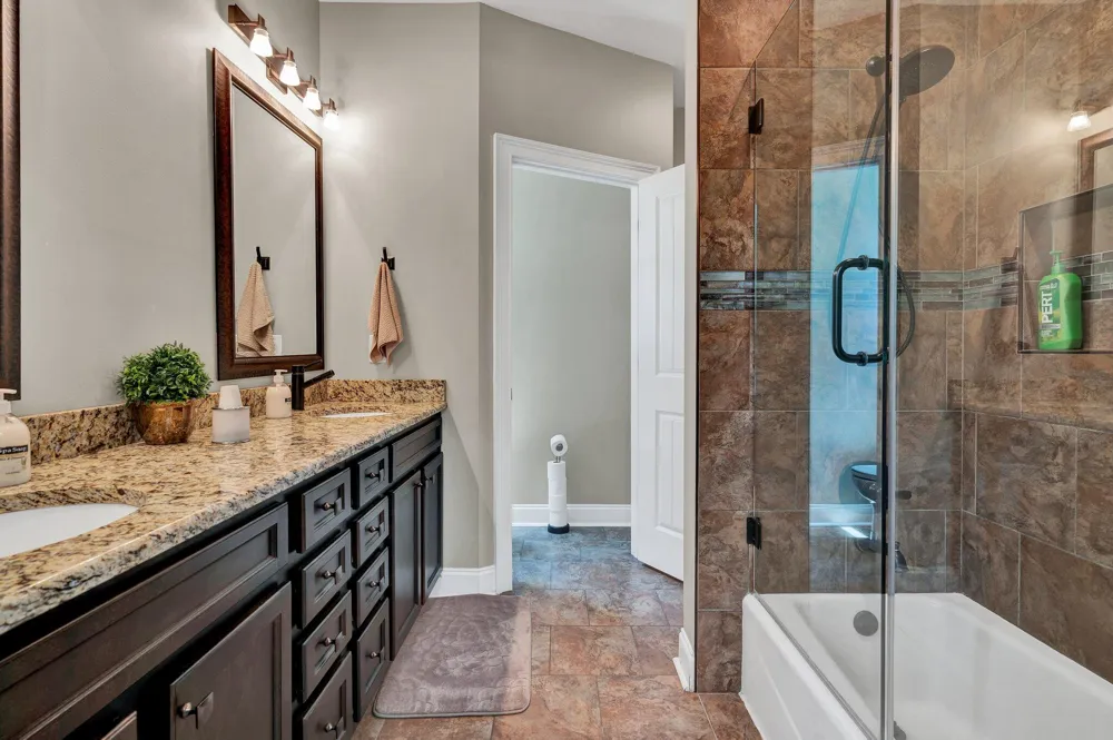 341 Russell Lane Decatur, TN 37322
