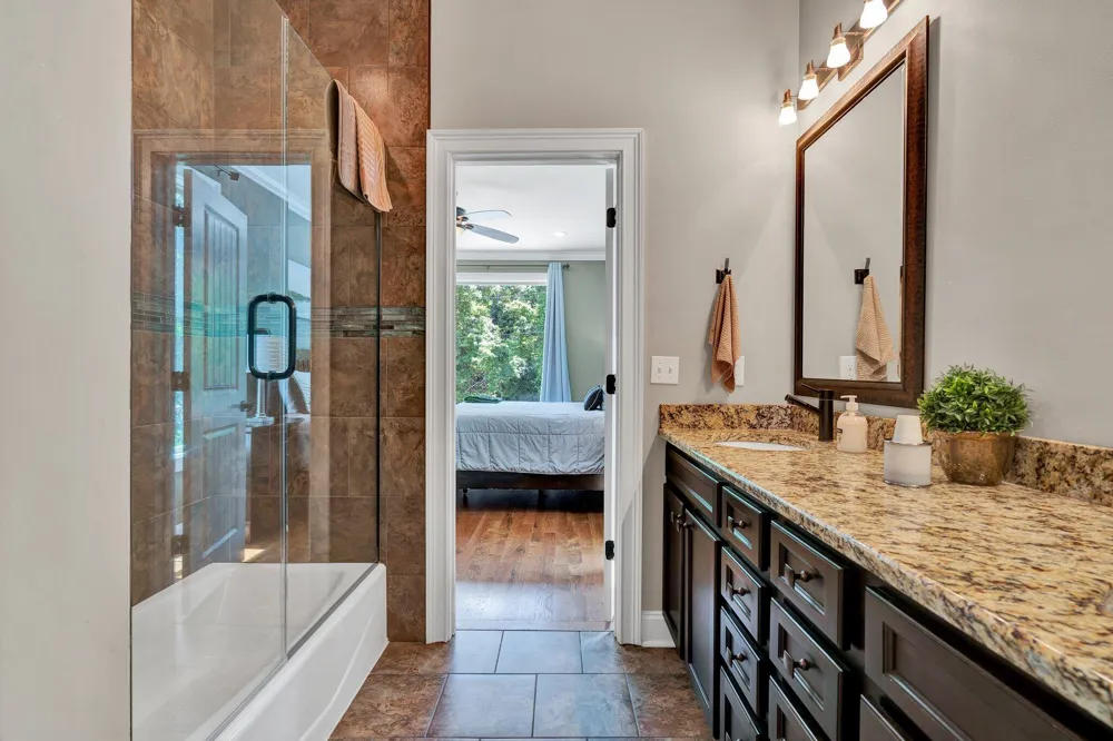 341 Russell Lane Decatur, TN 37322