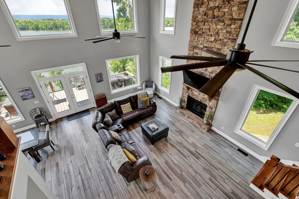341 Russell Lane Decatur, TN 37322