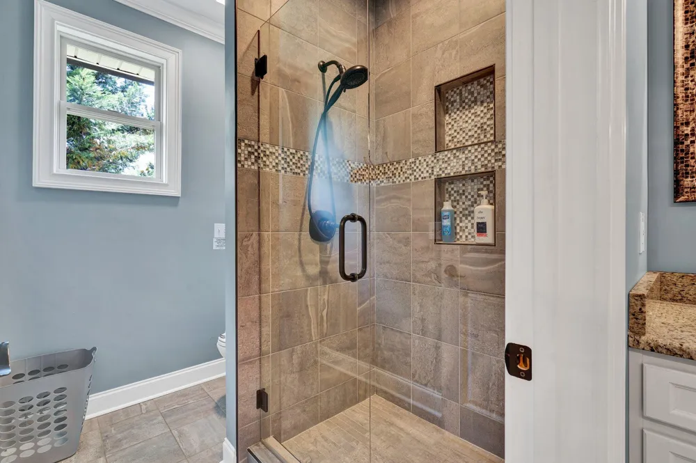 341 Russell Lane Decatur, TN 37322