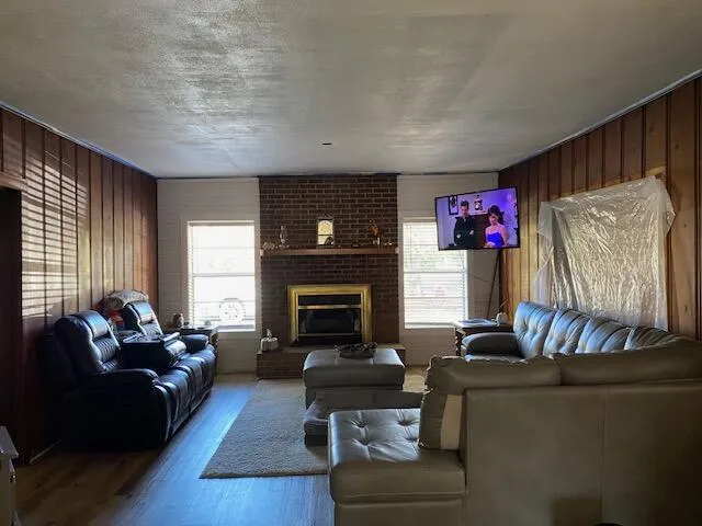 1639 Tennga Gregory Road Crandall, GA 30711