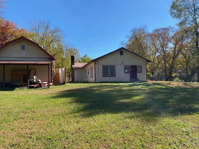 1639 Tennga Gregory Road Crandall, GA 30711