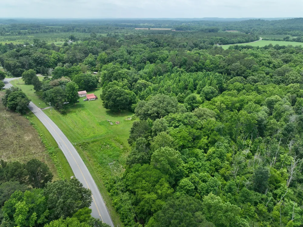 1639 Tennga Gregory Road Crandall, GA 30711