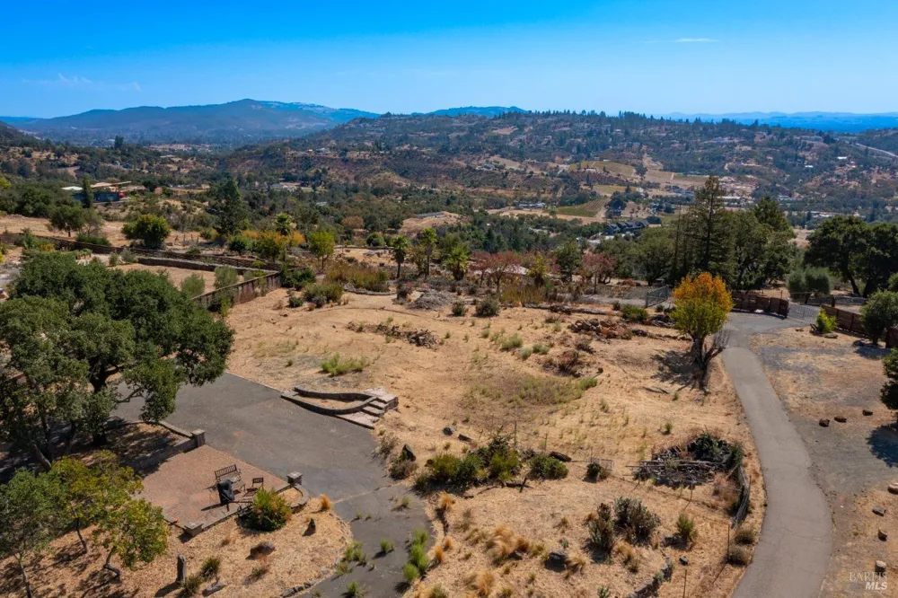 5800 Heights Road Santa Rosa, CA 95404