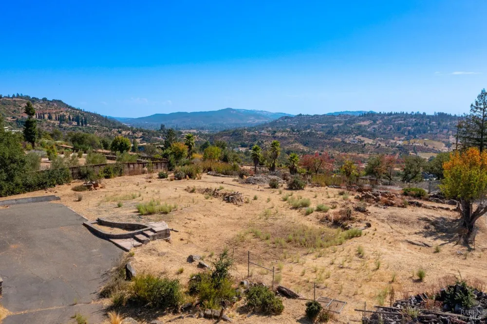 5800 Heights Road Santa Rosa, CA 95404