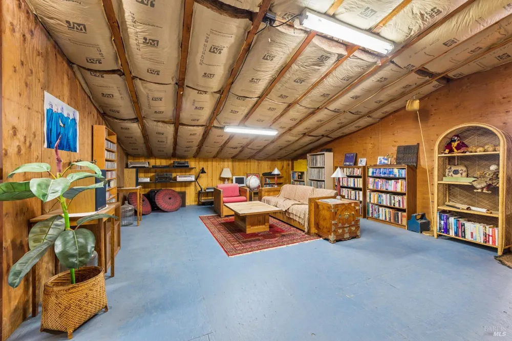 40 El Mirador Drive Nicasio, CA 94946