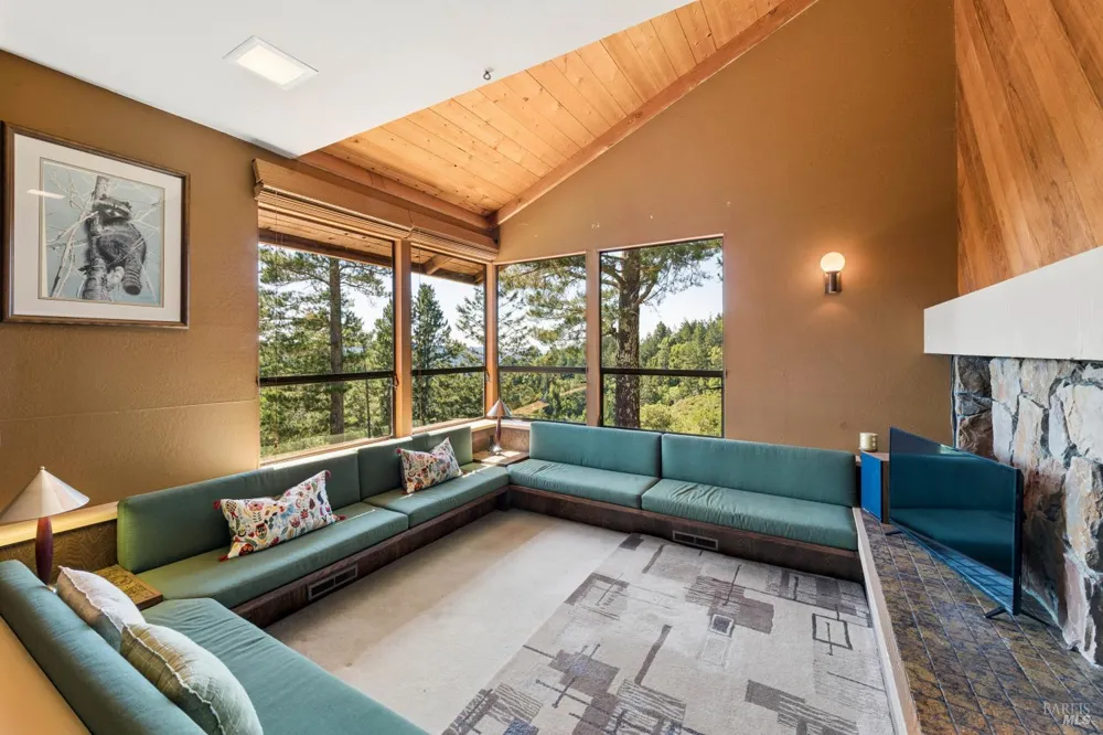 40 El Mirador Drive Nicasio, CA 94946