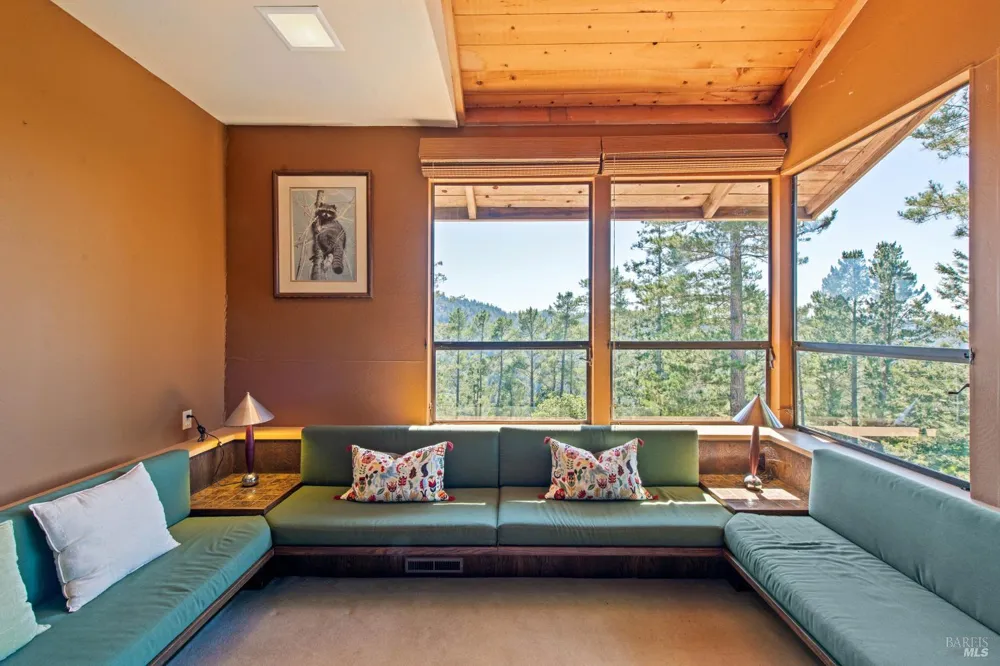 40 El Mirador Drive Nicasio, CA 94946