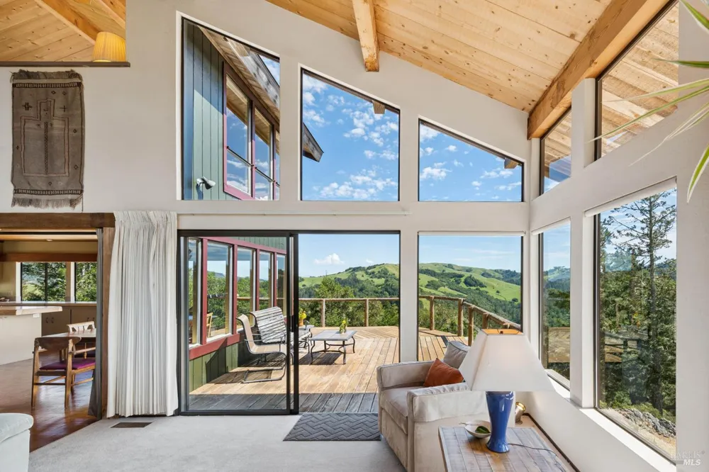 40 El Mirador Drive Nicasio, CA 94946