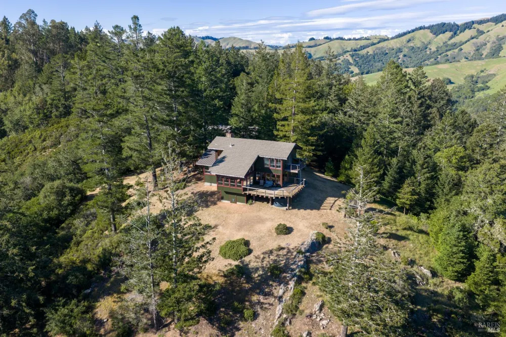 40 El Mirador Drive Nicasio, CA 94946