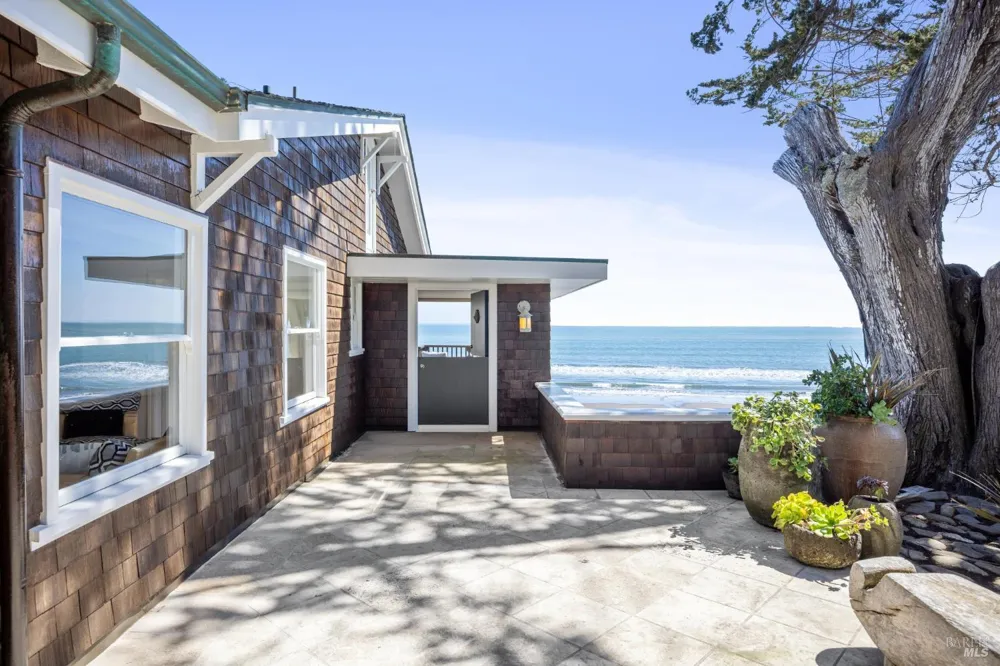 99 Brighton Avenue Bolinas, CA 94924
