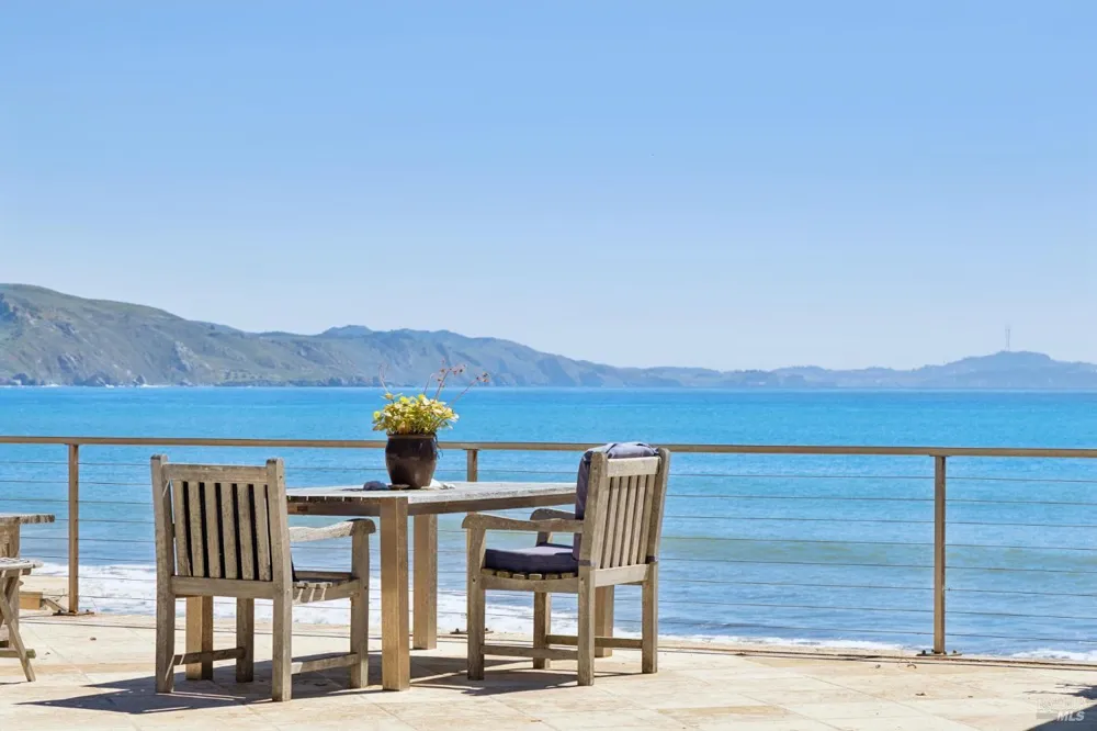 99 Brighton Avenue Bolinas, CA 94924