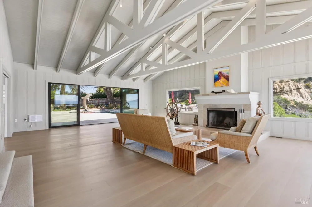 99 Brighton Avenue Bolinas, CA 94924