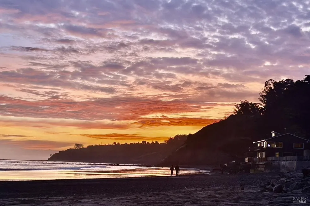 99 Brighton Avenue Bolinas, CA 94924