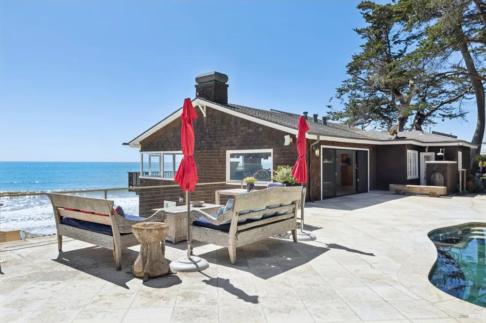 99 Brighton Avenue Bolinas, CA 94924
