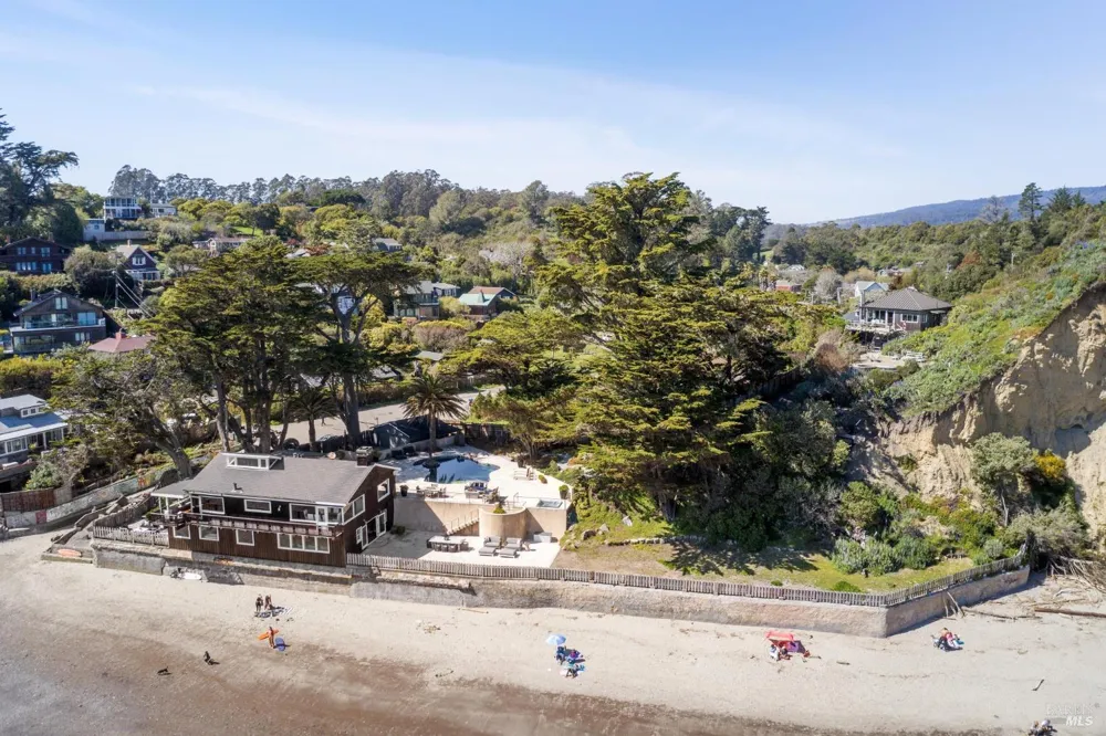 99 Brighton Avenue Bolinas, CA 94924