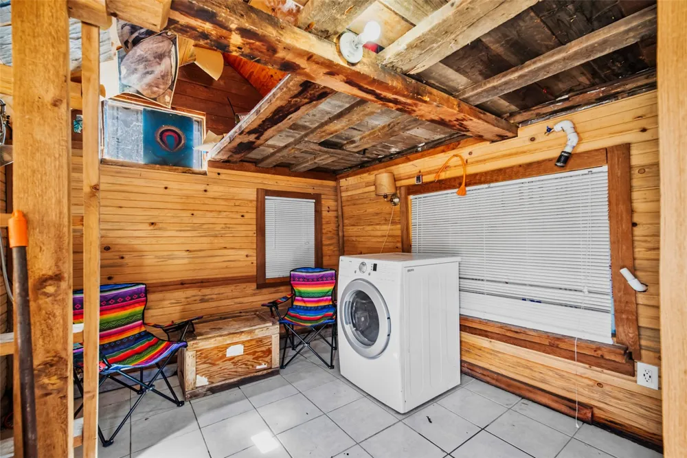 2491 Cr-12 Alma, CO 80420