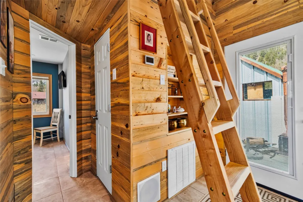 2491 Cr-12 Alma, CO 80420