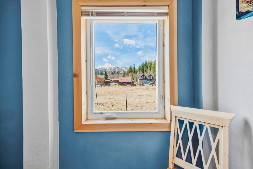 2491 Cr-12 Alma, CO 80420