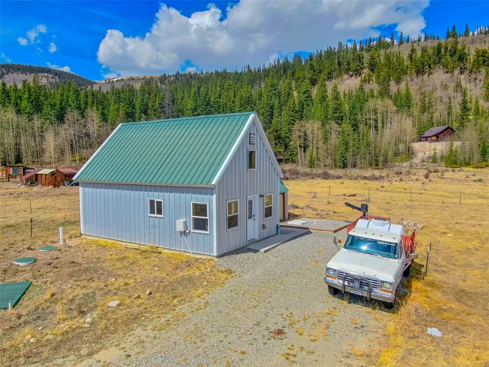 2491 Cr-12 Alma, CO 80420