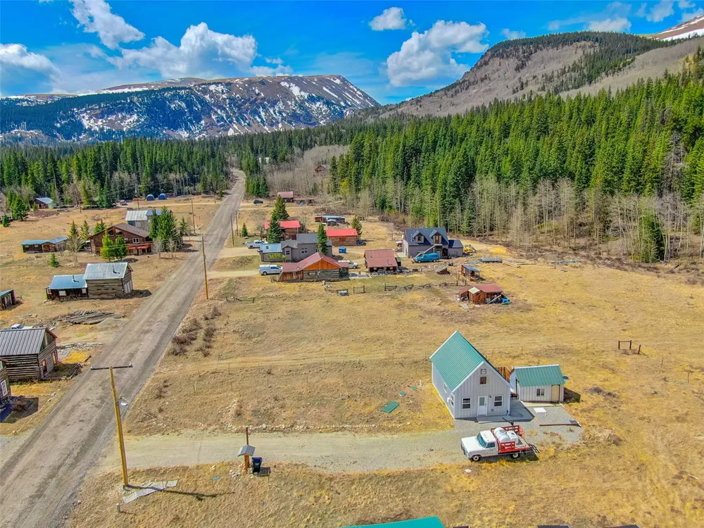 2491 Cr-12 Alma, CO 80420